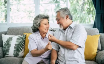couple de seniors asiatiques